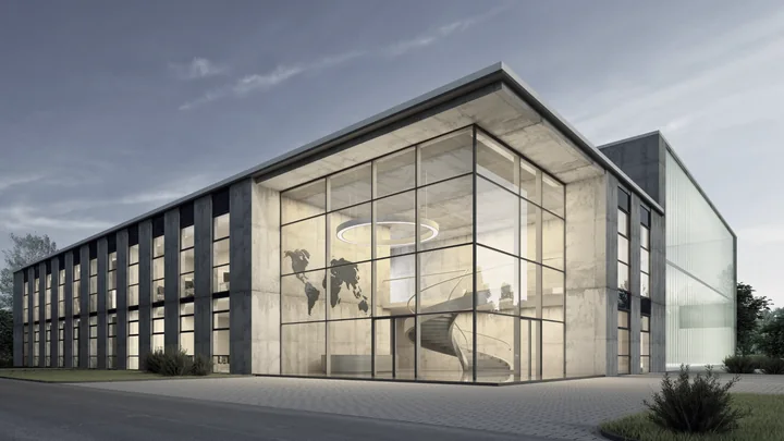 Rendering: modernes Gewerbe- und Bürogebäude mit großer Glasfassade in der Abenddämmerung – Gewerbe, Symbolbild.